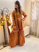 Load image into Gallery viewer, Maroon Gharara Set