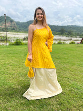 Load image into Gallery viewer, Yellow Brocade Skirt Set