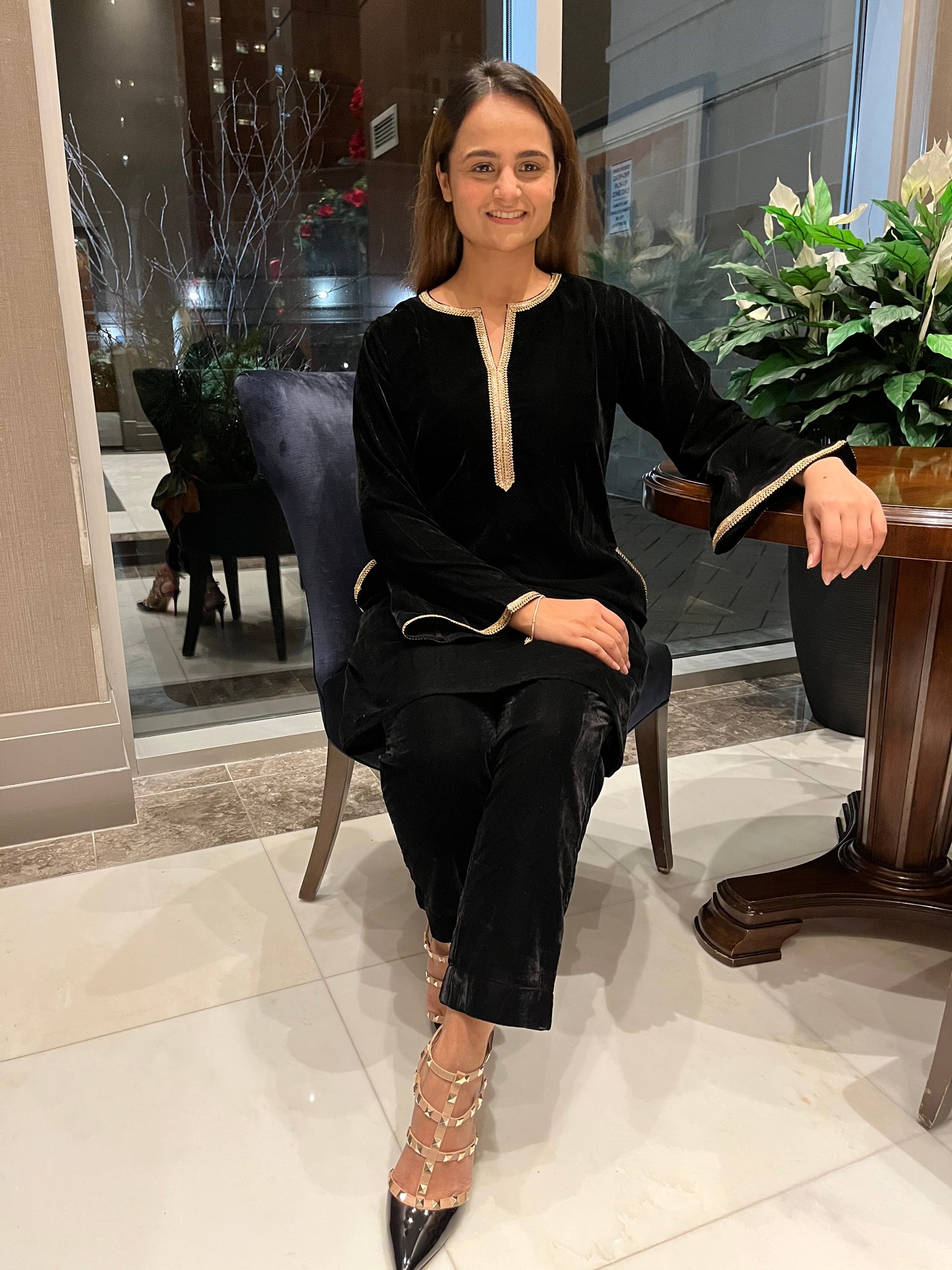 Amazon.com: Botong Women's 2 Piece Velvet Suit Office Work Suit Notch Lapel  Double Breasted Blazer Pants Business Suit Set Black XS : Clothing, Shoes &  Jewelry