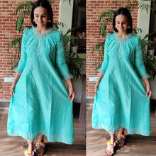 Load image into Gallery viewer, Green and Gold Long kurta